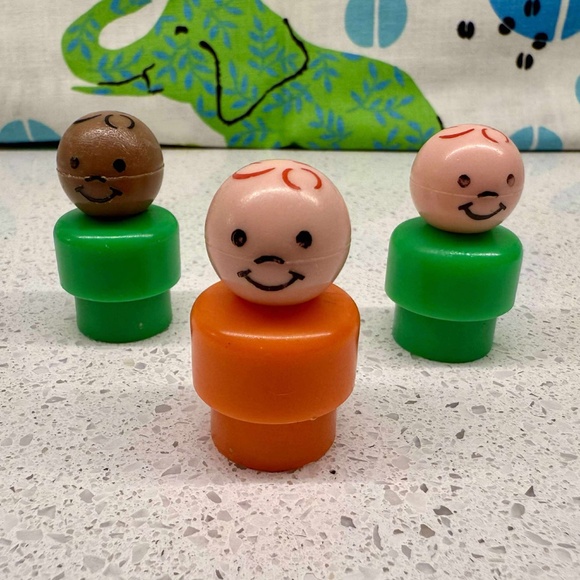 VINTAGE FISHER-PRICE LITTLE PEOPLE - Picture 6 of 7